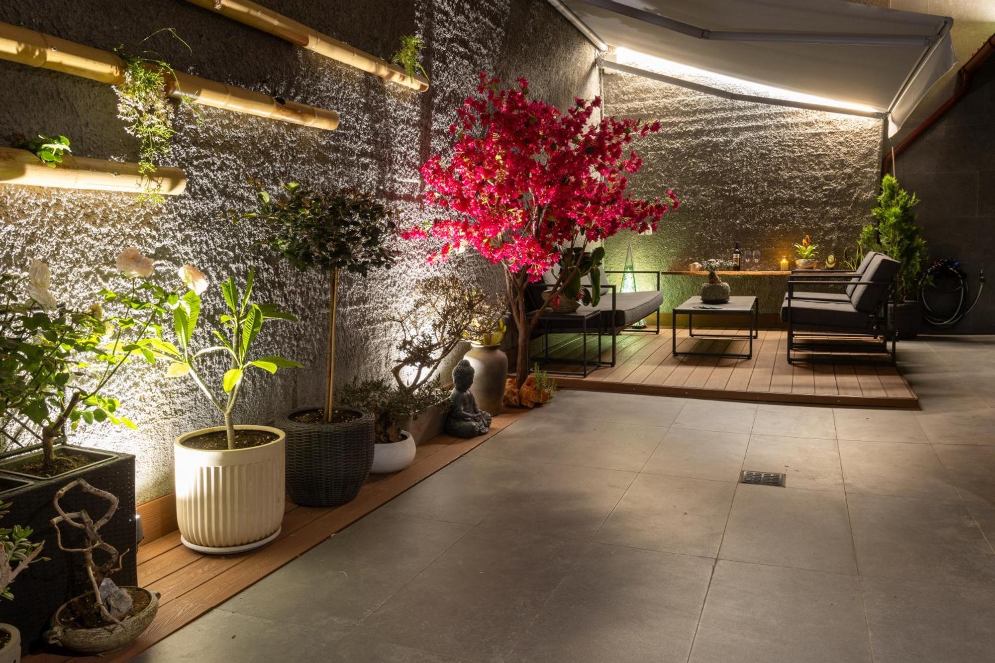 Carmen's Cozy&luxury Apartment! Athens